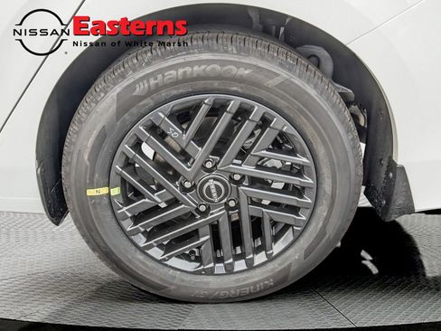 New 2026 Nissan Sentra SV w/ SV Convenience Package FWD image 26