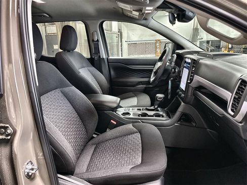 Used 2025 Ford Ranger XL image 29