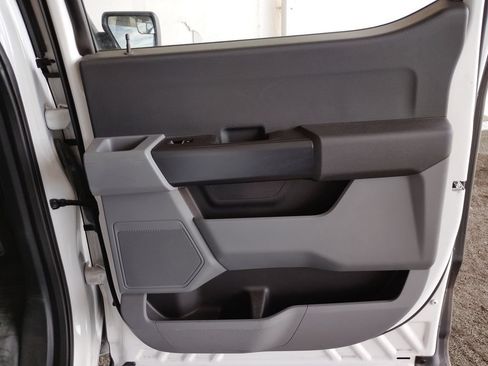 Used 2021 Ford F150 XL w/ Equipment Group 101A High RWD image 16
