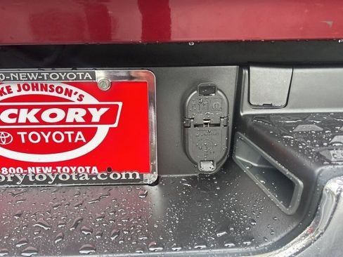 Used 2023 RAM 1500 Big Horn image 7