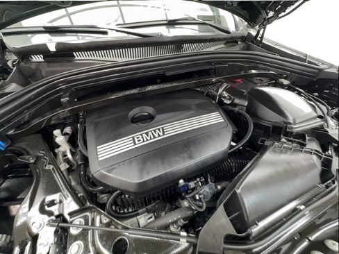 Used 2025 BMW X2 xDrive28i AWD/4WD image 18