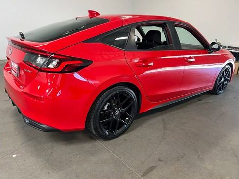 Used 2025 Honda Civic Sport image 3