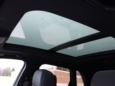 Used 2022 Audi Q3 2.0T Premium w/ Convenience Package image 20