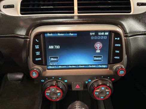 Used 2015 Chevrolet Camaro LT RWD image 15