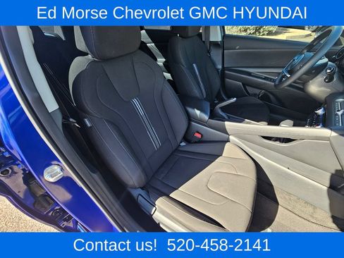 Used 2024 Hyundai Elantra SEL FWD image 12