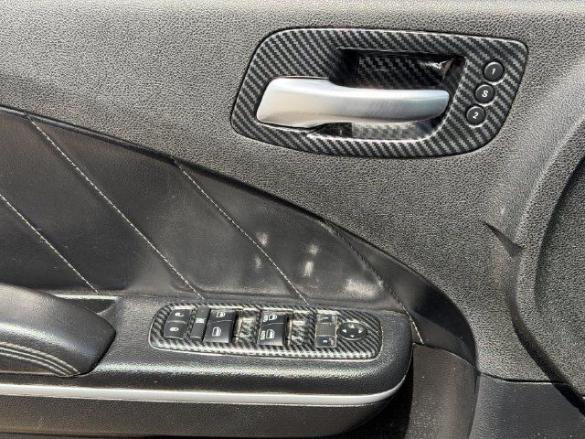 Used 2018 Dodge Charger R/T Scat Pack RWD image 23