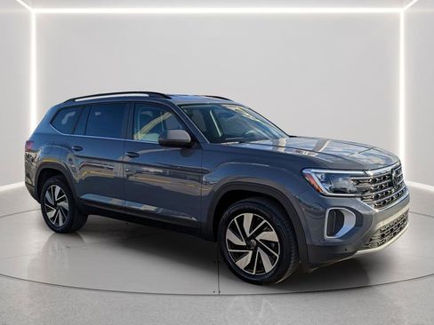 New 2026 Volkswagen Atlas SE image 7