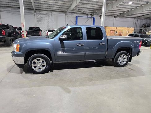 Used 2013 GMC Sierra 1500 SLE w/ Power Tech Package AWD/4WD image 4