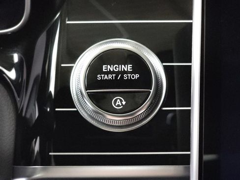 Used 2024 Mercedes-Benz S 580 4MATIC Sedan image 16