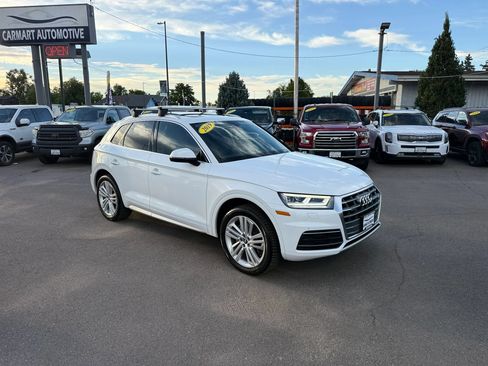 Used 2019 Audi Q5 2.0T Premium Plus w/ Premium Plus Package AWD/4WD image 2