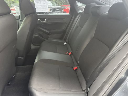Used 2023 Honda Civic Sport image 8