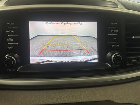 Used 2020 Kia Sorento LX w/ LX I4 Convenience Package FWD image 13