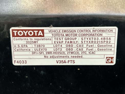 Used 2025 Toyota Tundra Limited w/ TRD Off-Road Package AWD/4WD image 22