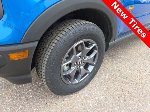 Certified 2022 Ford Bronco Sport Badlands image 17