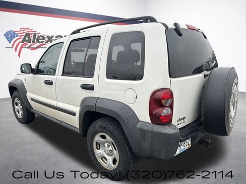 Used 2006 Jeep Liberty Sport image 7