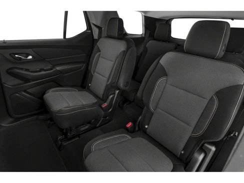 Used 2019 Chevrolet Traverse LT w/ LPO, Floor Liner Package AWD/4WD image 8