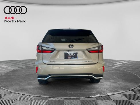 Used 2018 Lexus RX 350L Luxury w/ Accessory Package FWD image 4