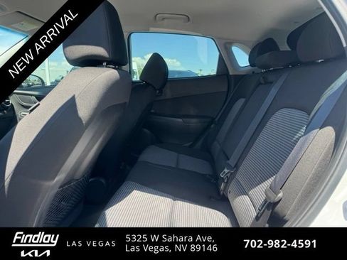 Used 2019 Hyundai Kona SE FWD image 6