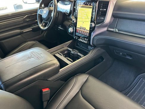 Used 2019 RAM 1500 Limited w/ Advanced Safety Group AWD/4WD image 17