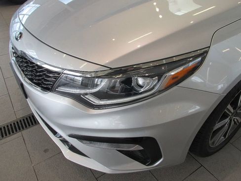 Used 2020 Kia Optima Premium image 11