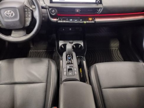 Used 2024 Toyota Prius Prime FWD image 36
