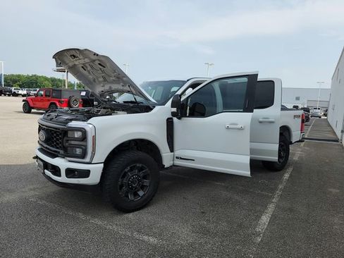 Used 2024 Ford F250 Lariat w/ Lariat Ultimate Package AWD/4WD image 24