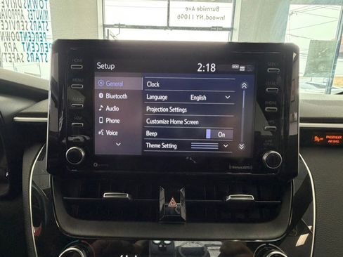 Used 2021 Toyota Corolla SE w/ Protection Package (TMS) image 30