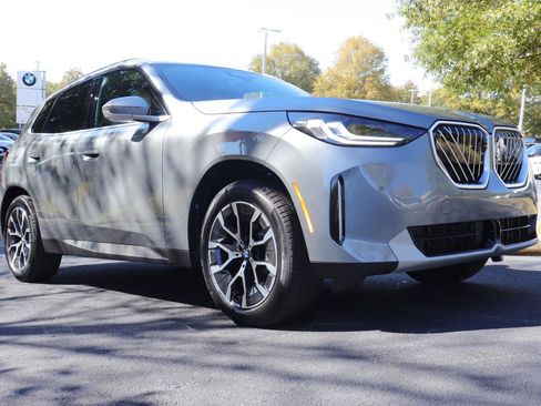 New 2026 BMW X3 xDrive30 w/ Premium Package image 9