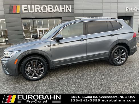 Used 2022 Volkswagen Tiguan SE image 29