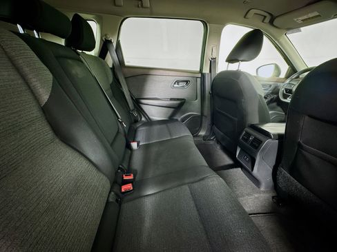 Used 2022 Nissan Rogue SV FWD image 26
