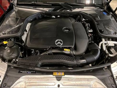 Used 2019 Mercedes-Benz C 300 4MATIC Sedan image 10