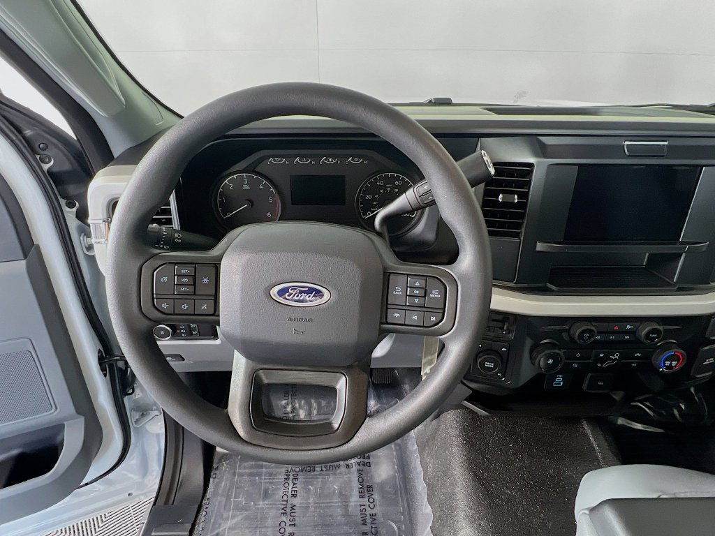 New 2025 Ford F350 XL w/ XL Chrome Package AWD/4WD image 21