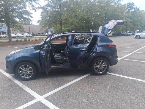 Used 2022 Kia Sportage Nightfall Edition w/ Nightfall Fwd Premium Package image 21