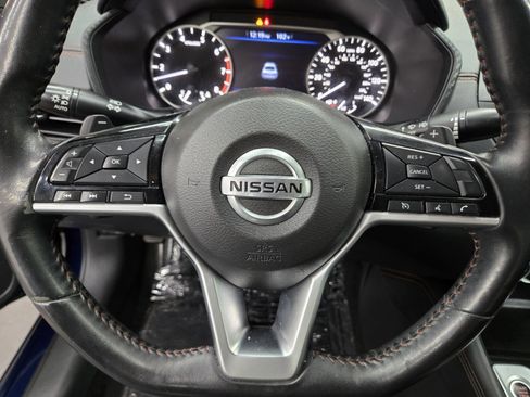 Used 2019 Nissan Altima 2.5 SR FWD image 16