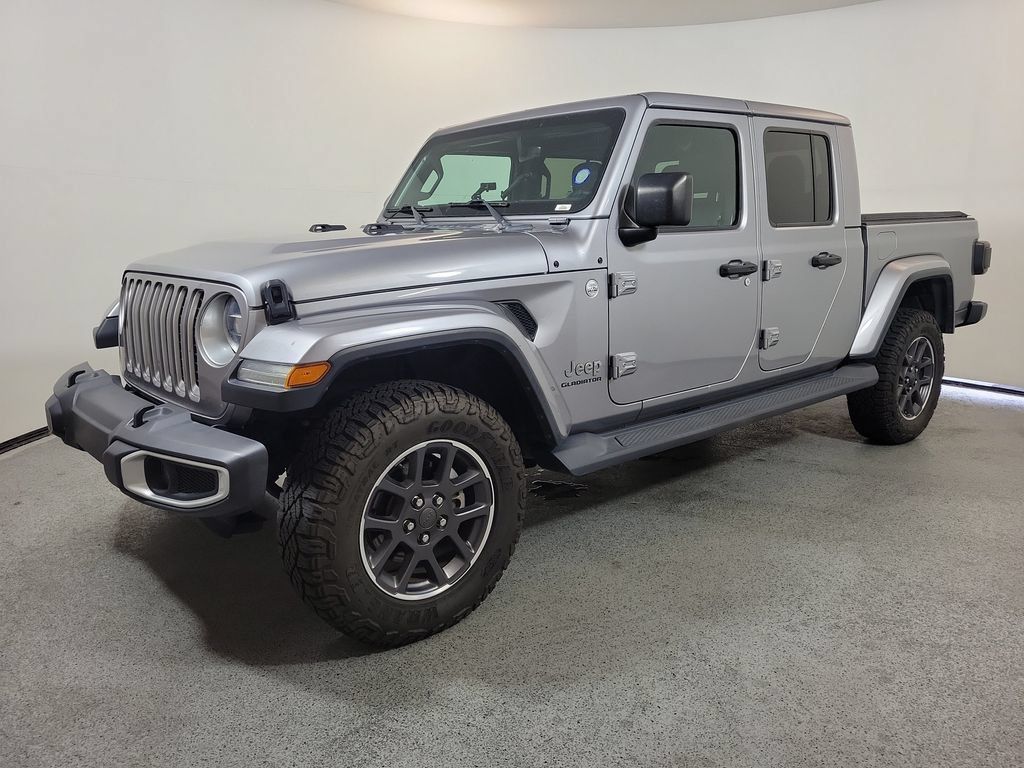 Used 2020 Jeep Gladiator Overland AWD/4WD image 3