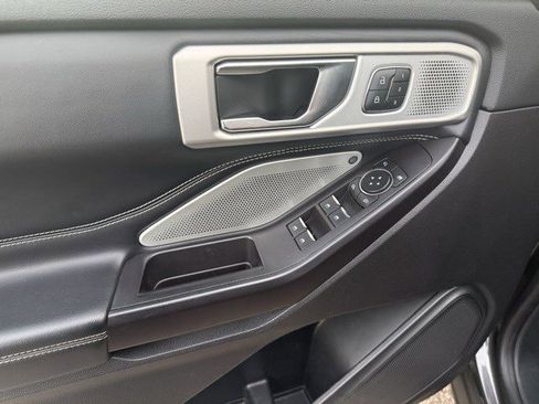 Used 2020 Ford Explorer ST w/ ST Street Pack image 13
