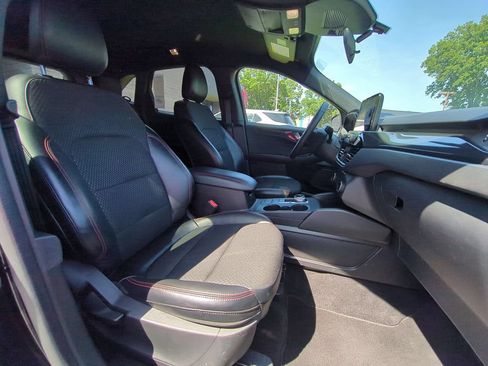 Used 2025 Ford Escape ST-Line FWD image 30