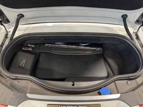 Used 2022 Jaguar F-TYPE Convertible RWD image 46