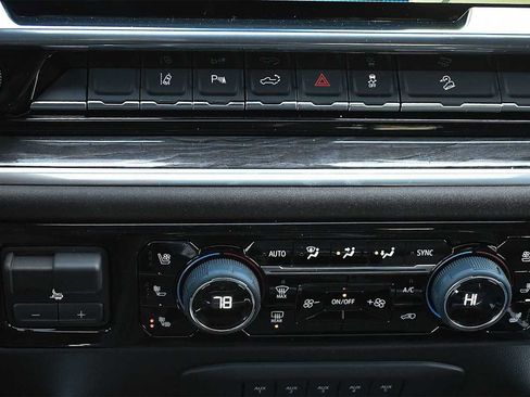 New 2026 Chevrolet Silverado 2500 LTZ w/ LTZ Plus Package image 19