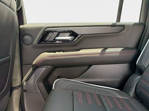 New 2026 GMC Yukon XL AT4 Ultimate AWD/4WD image 14
