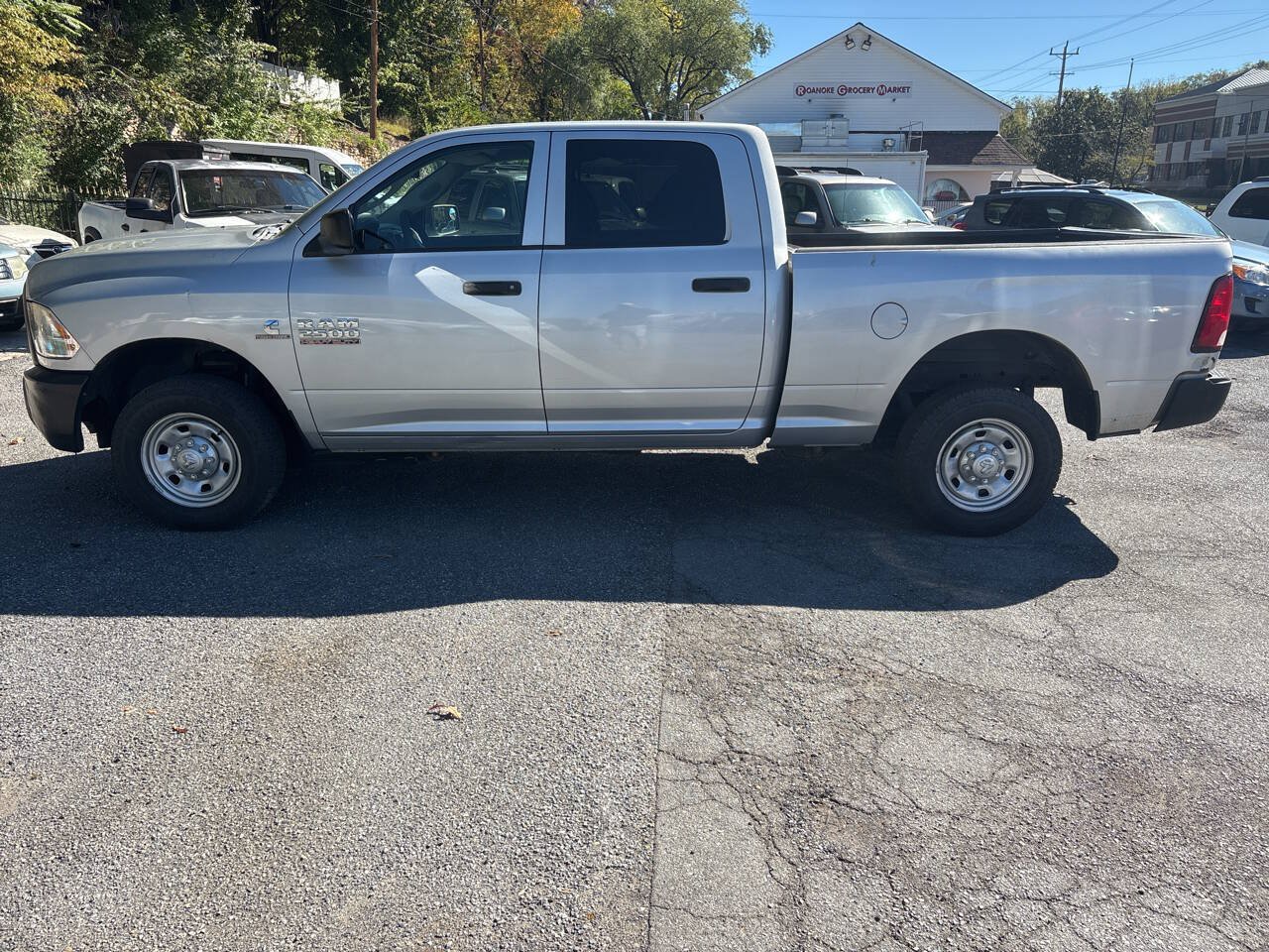 Used 2016 RAM 2500 Tradesman RWD image 14