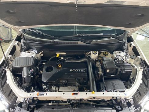 Certified 2020 Chevrolet Equinox LT image 10