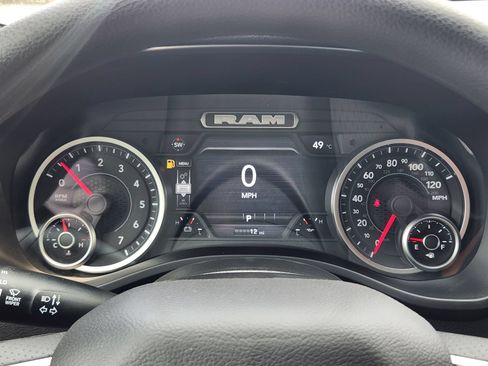 New 2026 RAM 1500 Express AWD/4WD image 15