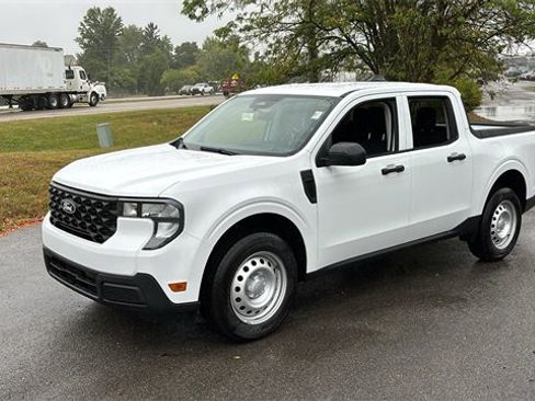 New 2025 Ford Maverick XL w/ 4K Tow Package image 2