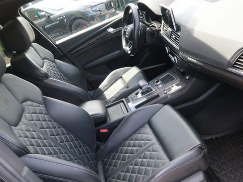 Used 2019 Audi SQ5 Prestige w/ Prestige Package AWD/4WD image 26