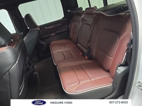 Used 2025 RAM 1500 Limited AWD/4WD image 37