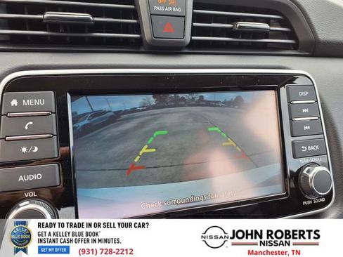 Used 2025 Nissan Versa S w/ Trunk Package image 7