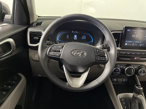 New 2026 Hyundai Venue SEL image 15