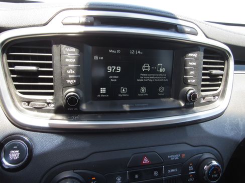 Used 2018 Kia Sorento EX w/ EX Advanced Touring Package FWD image 20