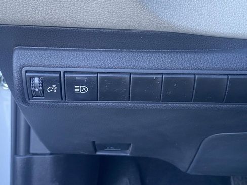 Used 2024 Toyota Corolla LE image 13